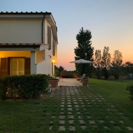 Bed And Breakfast Country Cottage Чивитавекия Екстериор снимка