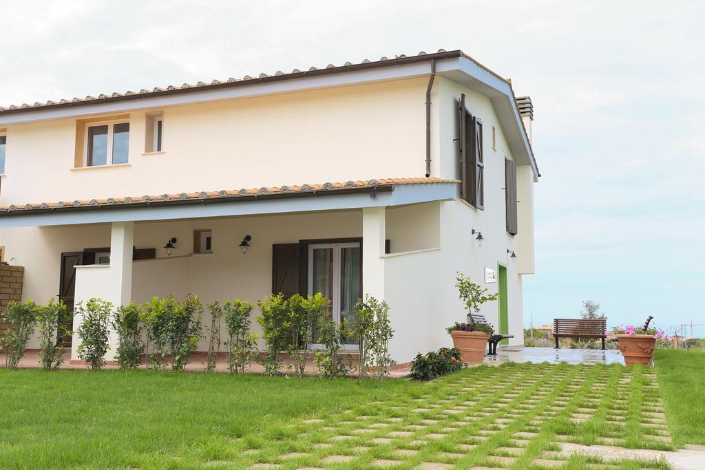 Bed And Breakfast Country Cottage Чивитавекия Екстериор снимка